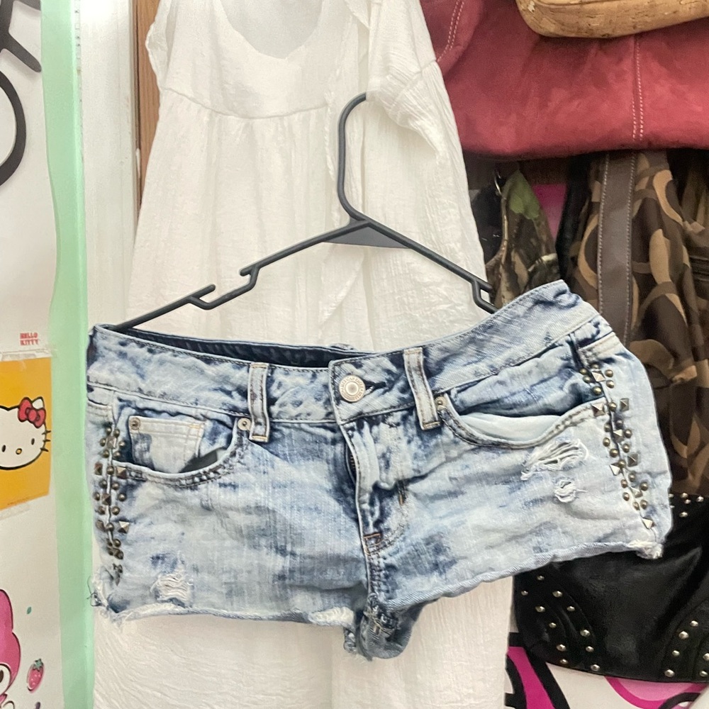 American Eagle Outfitters Light Blue Studded Distressed Denim Shorts